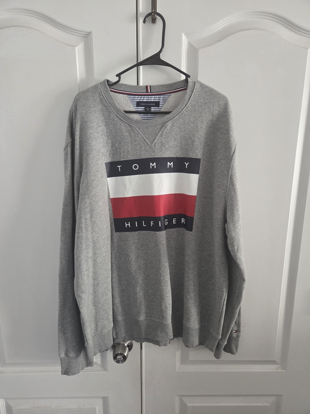 Tommy Hilfiger Gray Crewneck Sweatshirt with Red & White Logo